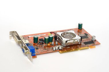 pc grafik kartı üzerinde beyaz izole