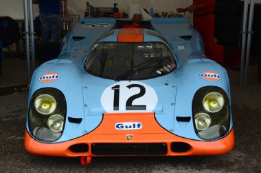 Imola klasik 26 Ekim 2018 - Porsche 917 1970 ex Elford-Attwood içinde Paddock adlı Imola Circuit, İtalya.