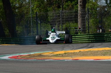 21 Nisan 2018: D'Ansembourg, Christophe çalıştırın tarihi 1981 F1 araba Williams Fw07c ile Motor efsane Festivali 2018 İtalya Imola pistinde sırasında.