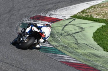Mugello-Italya, 23 Mart: Guido meda sırasında eylem Aprilia gün 2019 Italya 'da Mugello Circuit