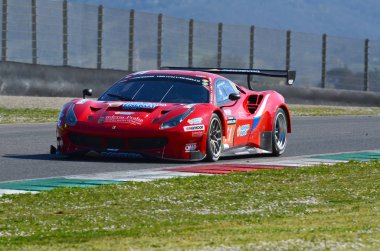 İtalya, 29 Mart 2019: Mercedes Amg Gt3 Sps Otomotiv Performans Ekibi Valentin Pierburg / Tim Mller / Tom Onslow-Cole mugello Pistinde 12h Hankook Yarışı sırasında eylem.