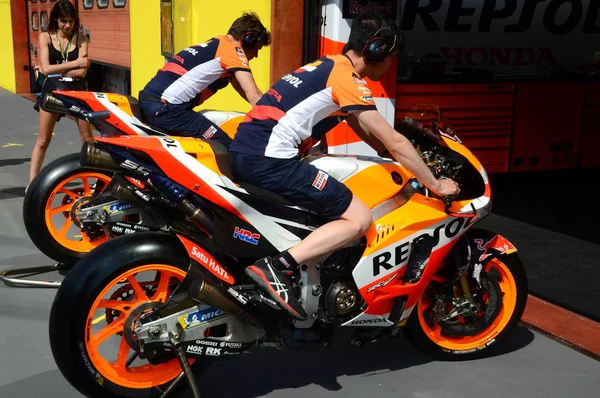 Mugello Włochy Czerwca Honda Rc213V 2018 Repsol Honda Team Pit — Zdjęcie stockowe