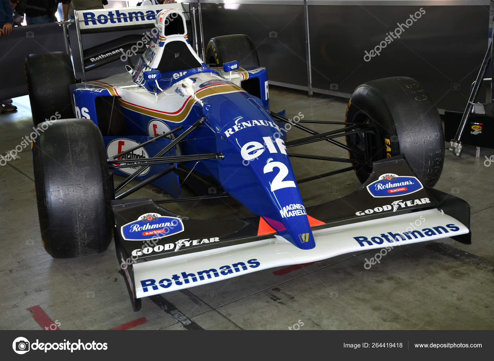 Photo Mercedes-Benz Motorsport Formula 1 V10 Engine 1998 FO110G MBC 
