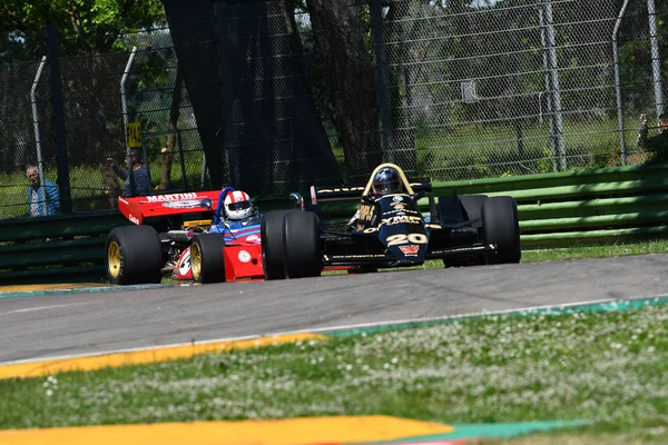 Imola, 27 Nisan 2019: Tarihi Formula 1 Wolf Wr8 1979 eski James Hunt İtalya'da Imola Circuit Minardi Historic Day 2019 sırasında eylem bilinmeyen tarafından tahrik.