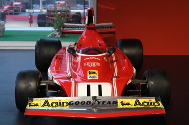 Mugello, bu Ekim, 2017: Vintage Ferrari F1 312 B4 Clay Regazzoni ve Niki Lauda, 1974 Paddock gösterinin Finali Mondiali Ferrari 2017 devre Mugello Ferrari yıldönümü 1947-2017. İtalya