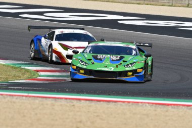 Mugello Circuit, Italya-19 Temmuz, 2019: Lamborghini Huracan GT3 EVO Scuderia Imperiale yarışı Perolini Pietro ve Gersekowski ben tarafından yürütülen muhbir Gran Turismo Sprint uygulaması sırasında Mugello Circuit.