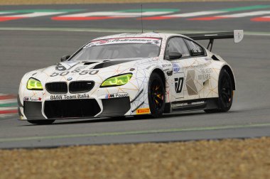 Mugello Pisti, İtalya - 17 Temmuz 2016: BMW M6 GT3 BMW İtalyan Takımı, Alex Zanardi, Campionato Italiano GT Mugello Pisti.