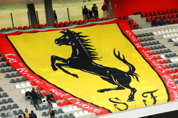 Mugello Itálie Květen 2012 Banner Logem Ferrari Hlavním Tribuně Mezinárodního — Stock fotografie