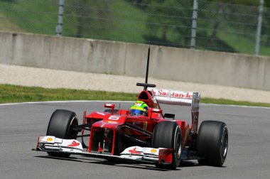 MUGELLO, ITALY 2012: Ferrari F1 takımından Felipe Massa İtalya 'daki Mugello Pisti' nde Formula 1 Takım Günleri boyunca yarışacak.