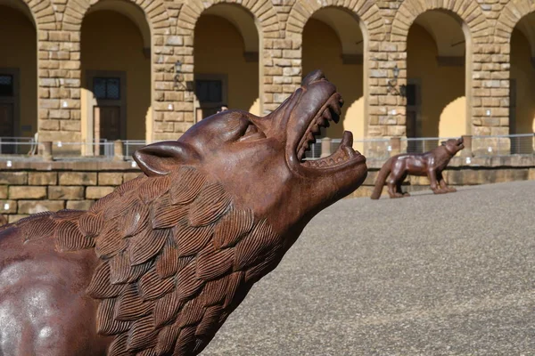 Florence Italy 2020 Wolves Liu Ruowang Artwork Displayed Pitti Square — стоковое фото