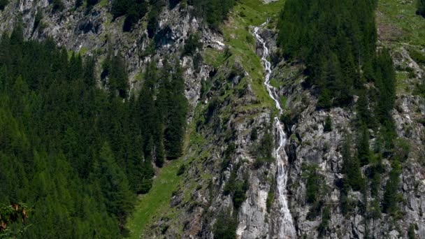 Hermosas Cascadas Cerca Del Lago Anterselva Tirol Del Sur Bolzano — Vídeos de Stock