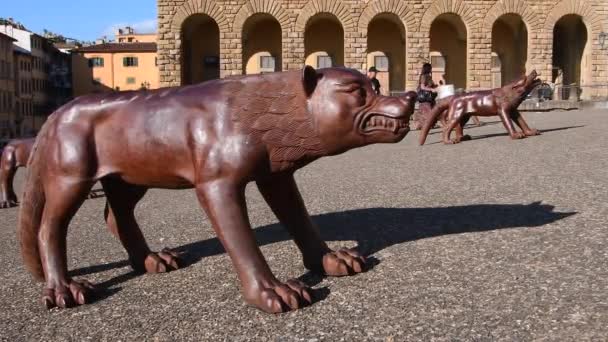 Florenz Italien 2020 Die Wölfe Des Liu Ruowang Kunstwerks Das — Stockvideo