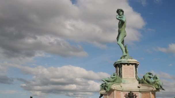 Florence Michelangelo Torget Bronsskulpturen Michelangelos David Vänd Mot Florens Mot — Stockvideo