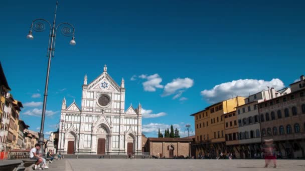 Turistas Piazza Santa Croce Florencia Con Famosa Basílica Fondo Cronograma — Vídeos de Stock