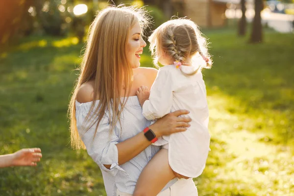 Mother with daughter — Stock Photo, Image