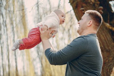 Aile bir yürüyüş