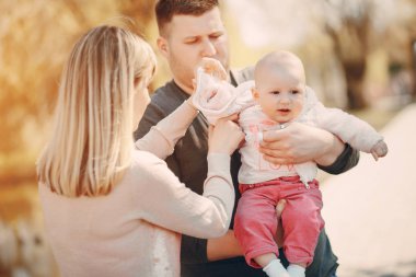 Aile bir yürüyüş