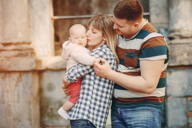 Aile bir yürüyüş