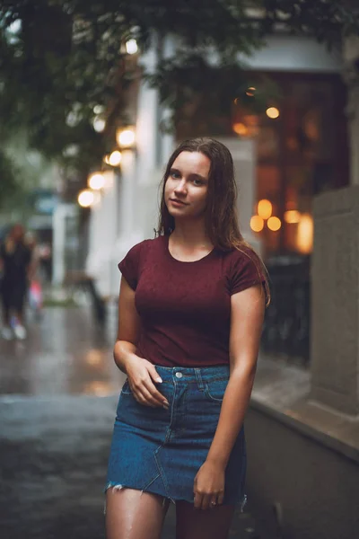 Ragazza nel parco — Foto Stock