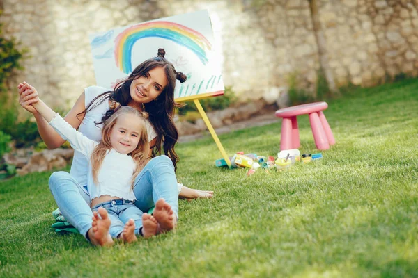 Mère et fille dessin — Photo