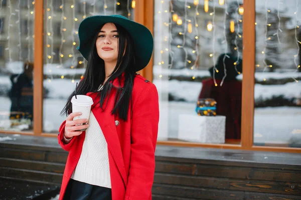 Girl in winter — Stock Photo, Image