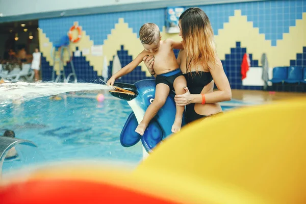 Madre con hijo — Foto de Stock