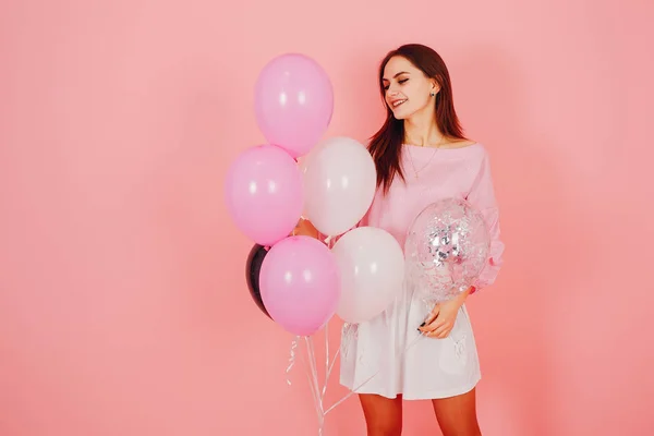 Chica con globos —  Fotos de Stock