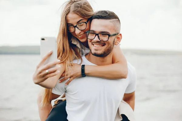 Girl with boyfriend — Stock Photo, Image