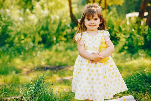 Linda niña. — Foto de Stock