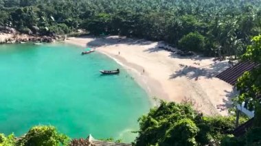 Hızlandırılmış görüntüleri. Güzel tropikal plaj. Koh Samui Tayland.