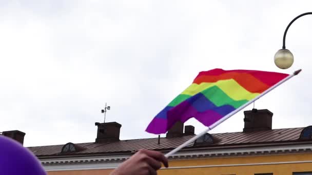 Bandera Del Arco Iris Mano Derechos Lgbt — Vídeos de Stock
