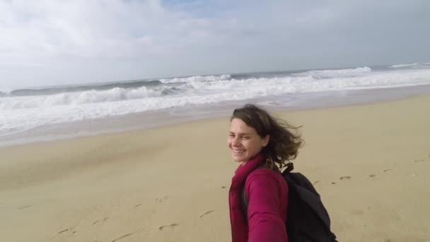 Young Woman Backpack Taking Selfie Background Winter Ocean — Stock Video