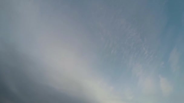 Zeitraffer-Aufnahmen vom Himmel. — Stockvideo
