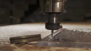 atış yumuşak metal işleme için nişanlı cnc makine kadar kapatın