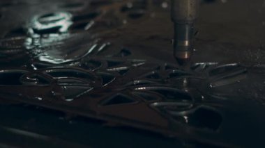 Sac metal lazer kesim.