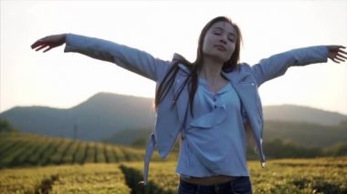 kadının doğasına.