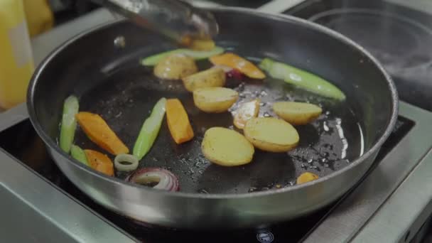 Frying ingredients on frying pan. — Stock Video