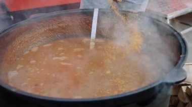 aşçı geleneksel Amerikan chowder türler ekler
