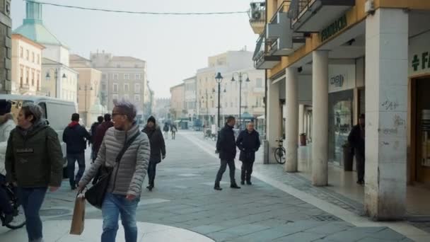 Πλατεία Τριών Μαρτύρων στο Ρίμινι της Ιταλίας — Αρχείο Βίντεο