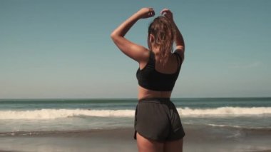 Sabah koşusuna hazırlanıyorum.