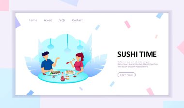 Suşi zamanı. Kafede rulo yiyen çift