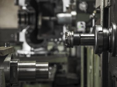 Sanayi Torna makine çalışma