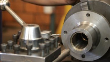 Sanayi Torna makine çalışma