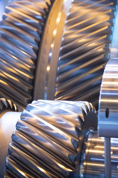 Dişli redüktör güzel krom maruz iç