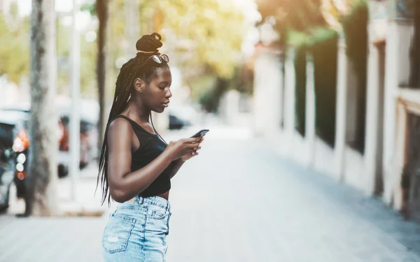 Cute Young Black Girl Braided Hair Standing Bright City Street — Stock Photo, Image