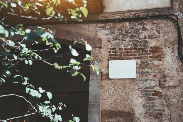 A marable house nameplate mock-up — Stock Photo, Image