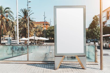 Boş bir kentsel açık poster mockup
