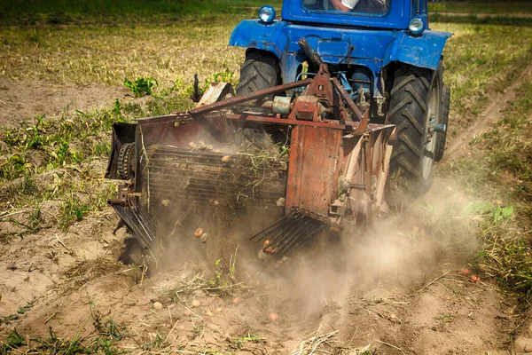 Tractor Working Field Day — Stock Photo, Image