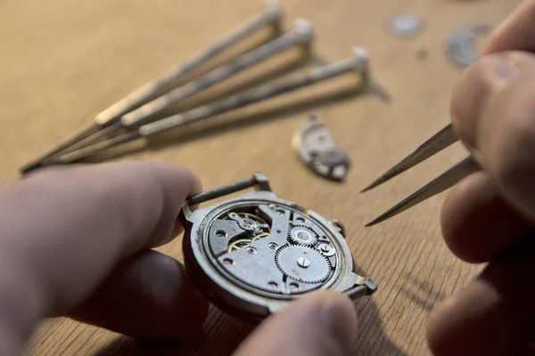 Watchmaker Repairing Vintage Automatic Watch — Stock Photo, Image