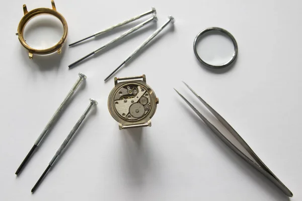 Watchmaker Repairing Mechanical Watches His Workshop — Stock Photo, Image